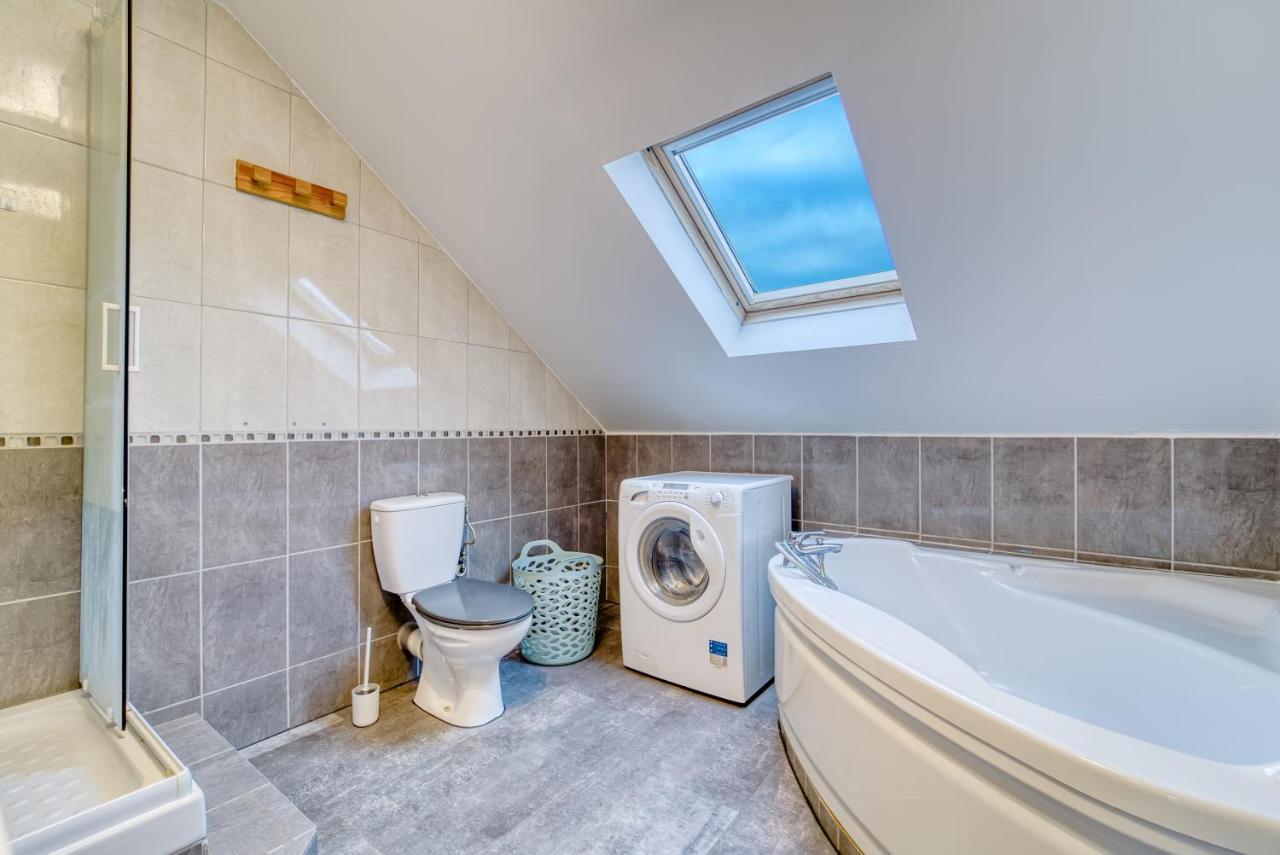 Sous Les Etoiles Metz Luxembourg Un-Sejour-A-Part Apartment Clouange Luaran gambar