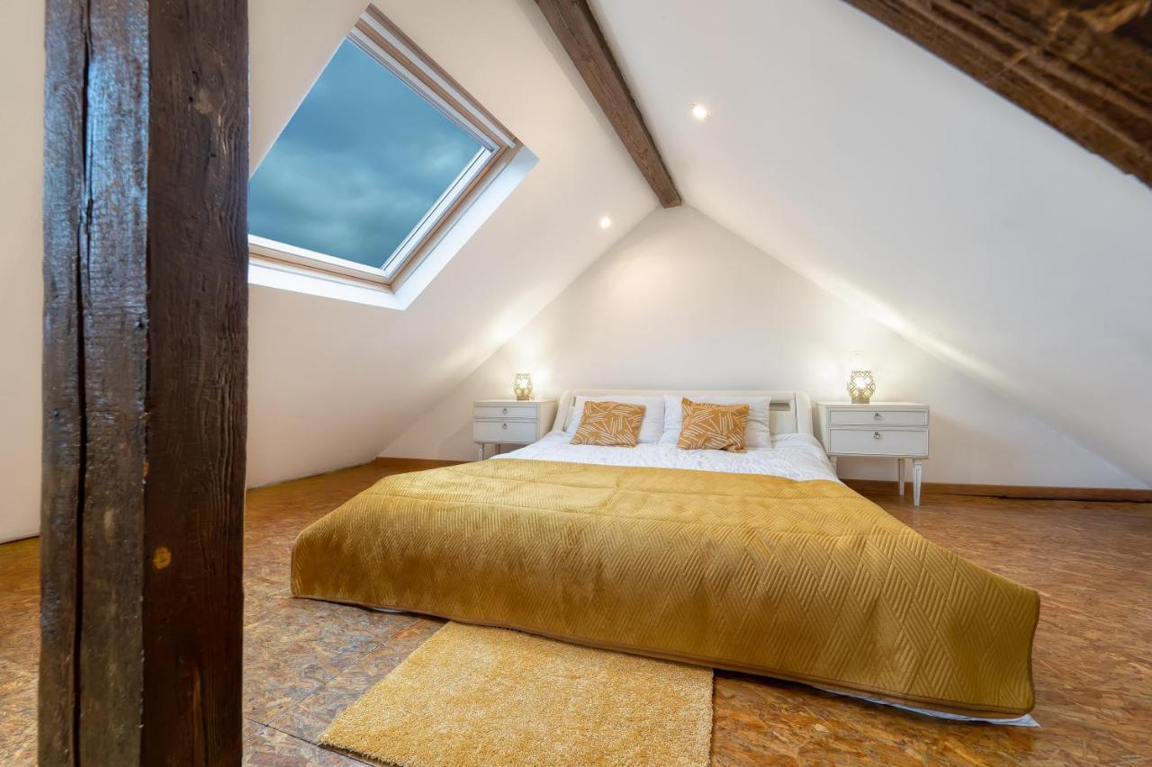 Sous Les Etoiles Metz Luxembourg Un-Sejour-A-Part Apartment Clouange Luaran gambar